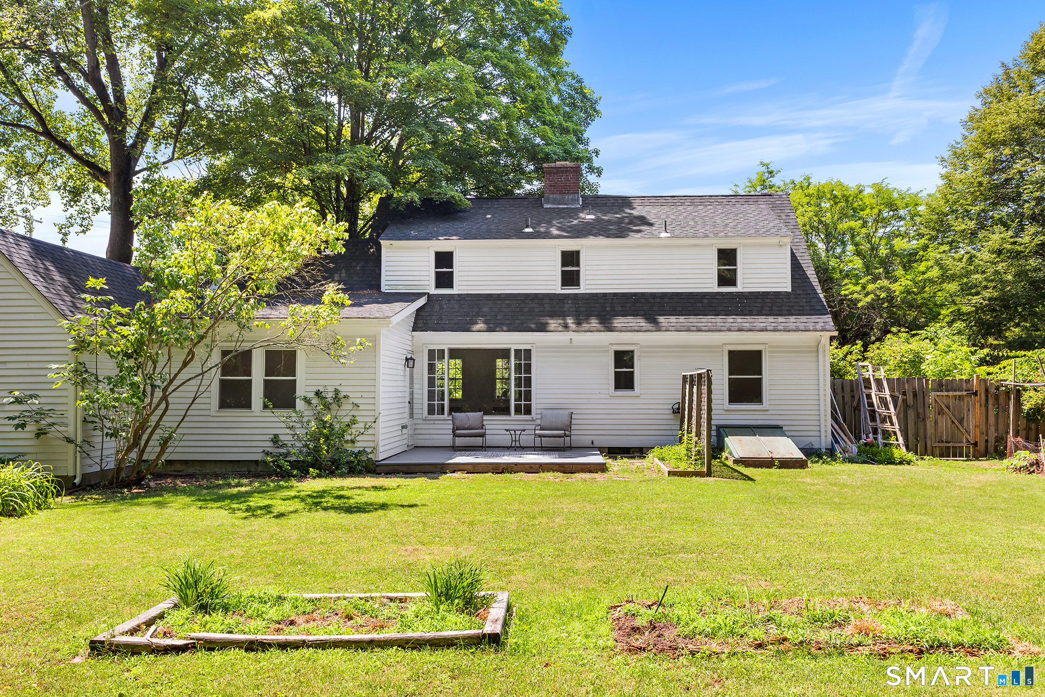 19 Armory Street Hamden CT 06517