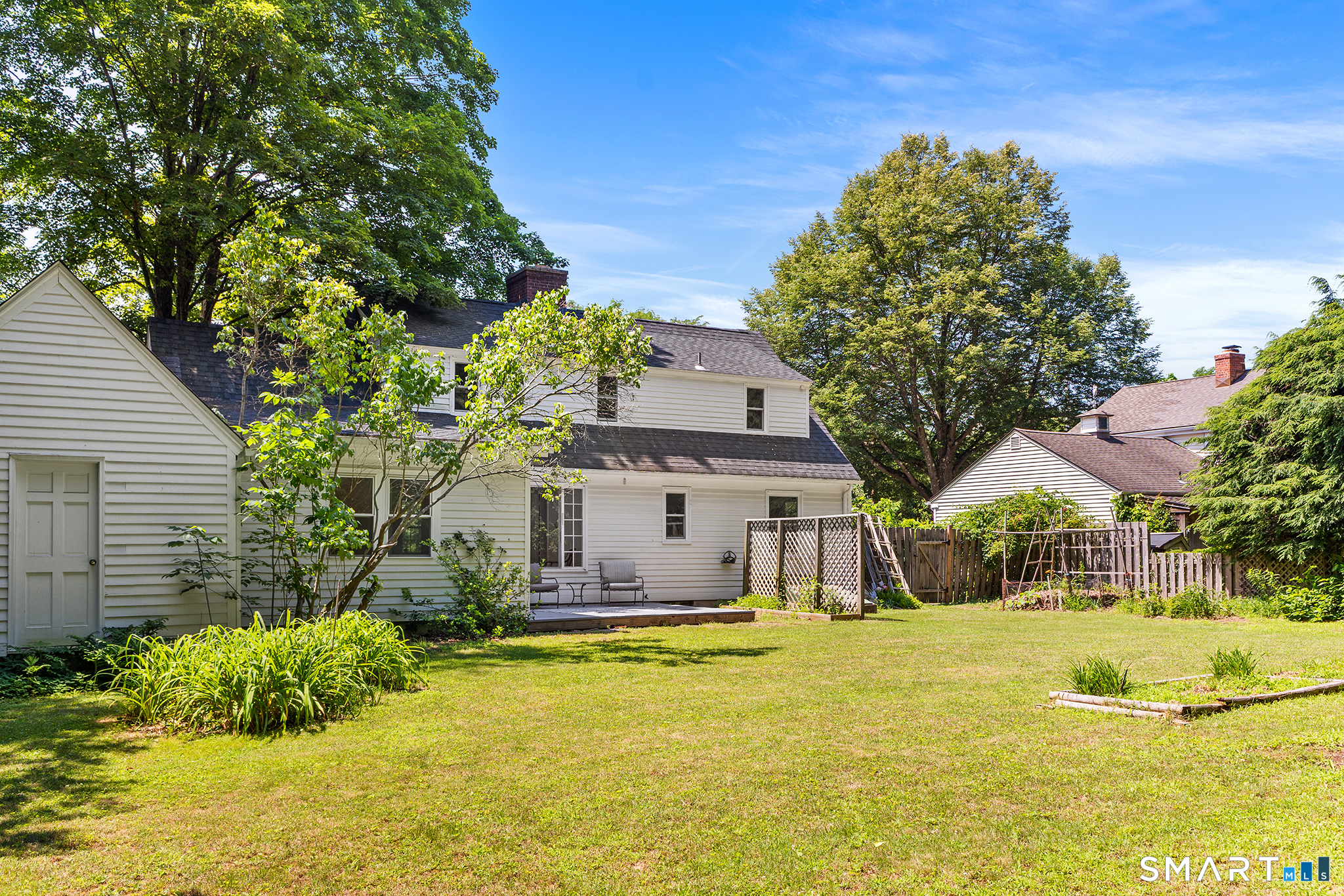 19 Armory Street Hamden CT 06517