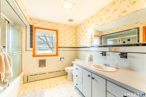 171 Rose Hill Road Portland CT 06480