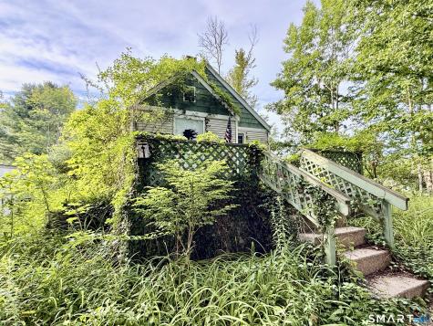 5 Village Lane Hebron CT 06231