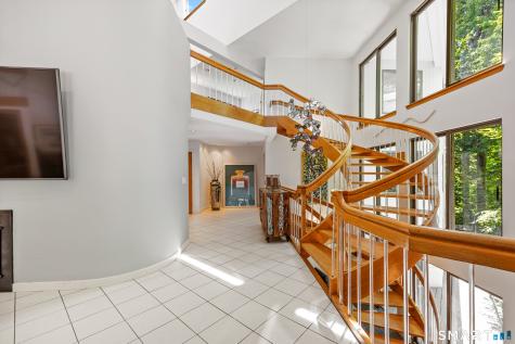 25 Surrey Drive Cheshire CT 06410