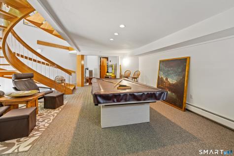 25 Surrey Drive Cheshire CT 06410