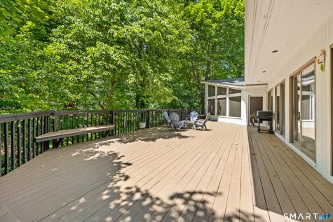 25 Surrey Drive Cheshire CT 06410