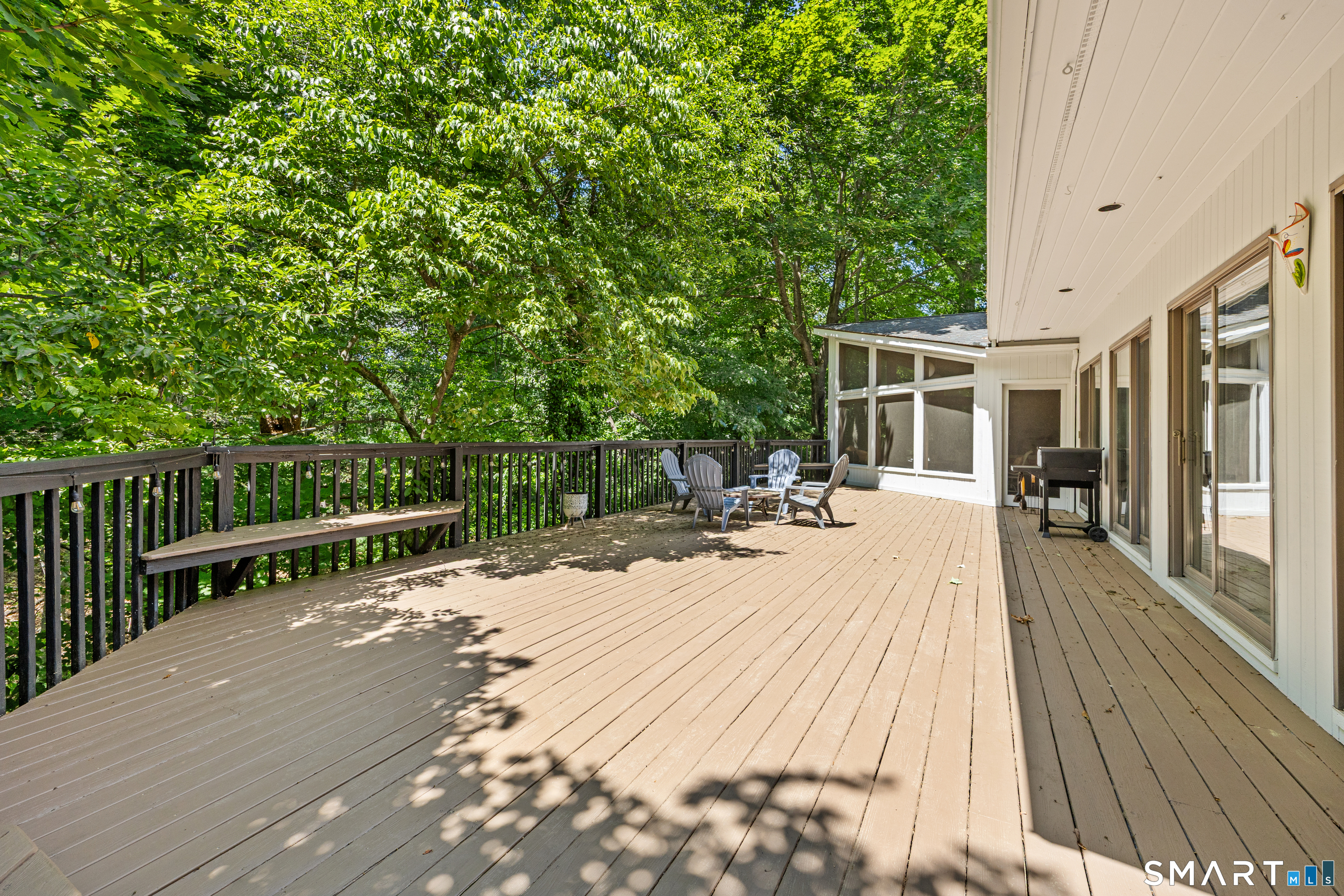 25 Surrey Drive Cheshire CT 06410