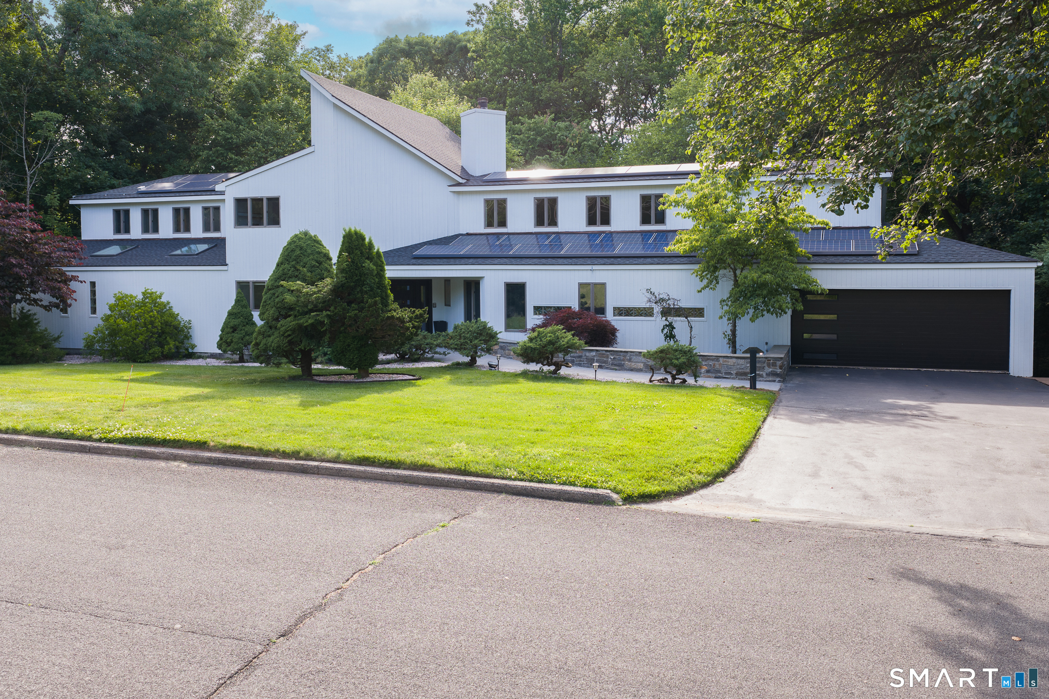 25 Surrey Drive Cheshire CT 06410