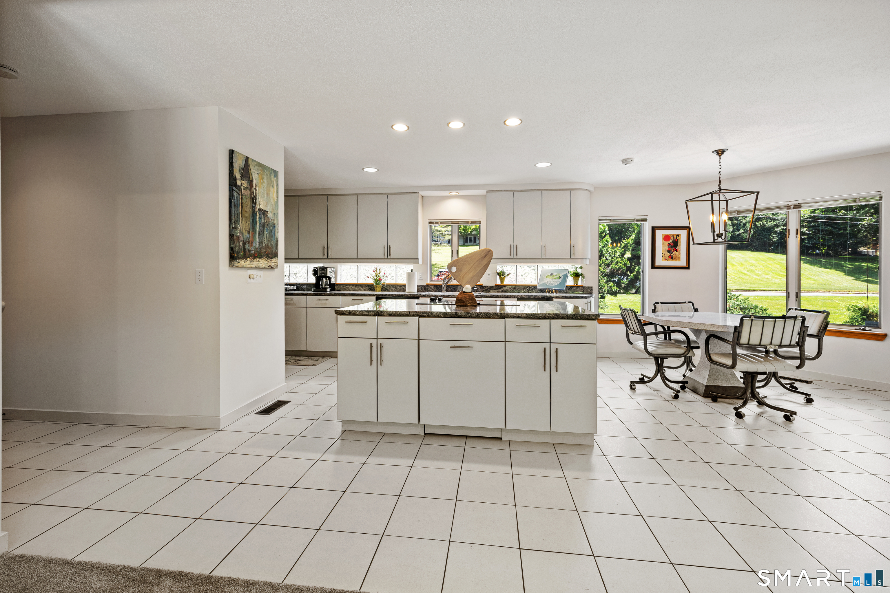 25 Surrey Drive Cheshire CT 06410