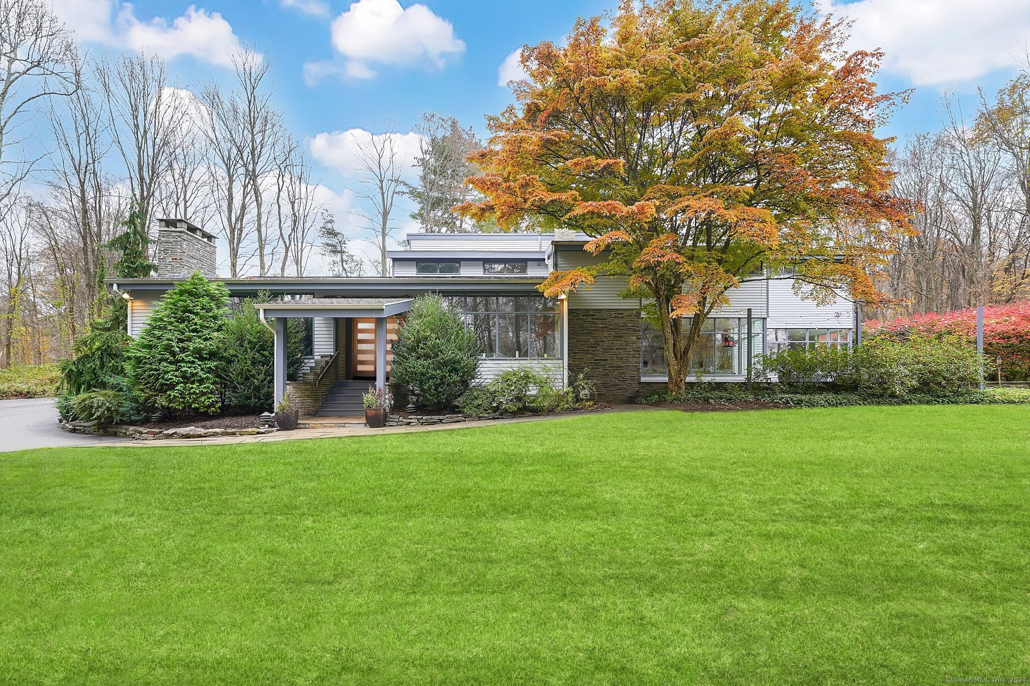 5 Stonebridge Lane West Hartford CT 06107