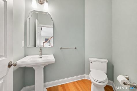 4 Whitewood Road Newtown CT 06470