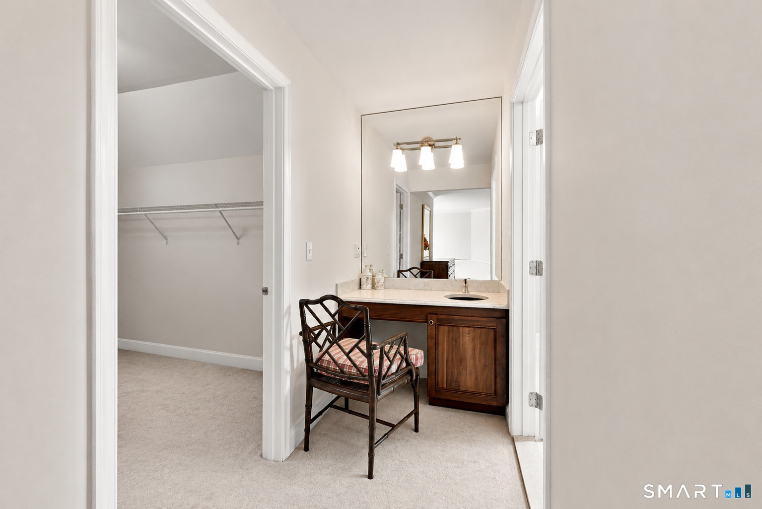 4 Whitewood Road Newtown CT 06470