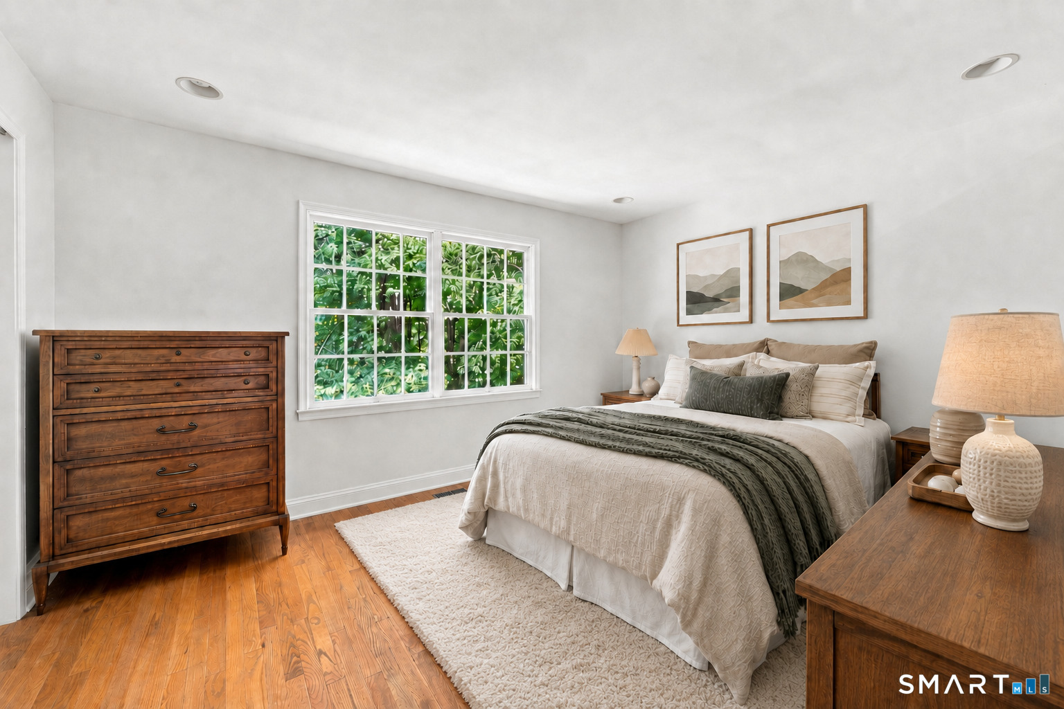 4 Whitewood Road Newtown CT 06470