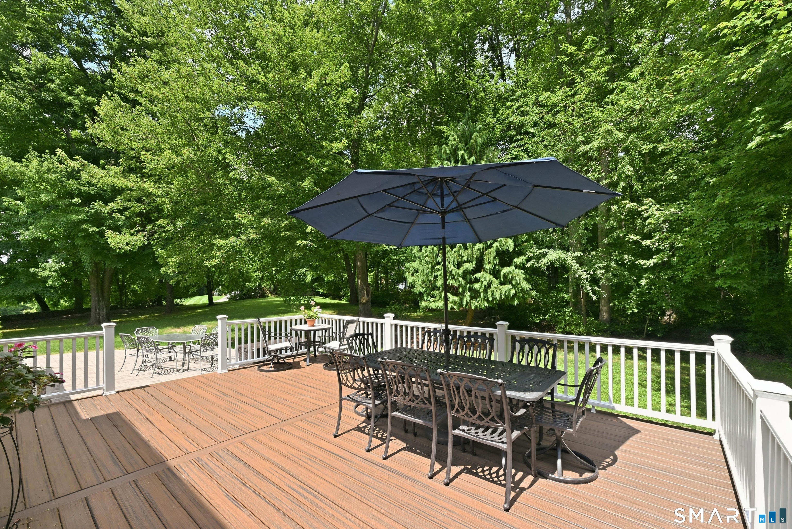 4 Whitewood Road Newtown CT 06470