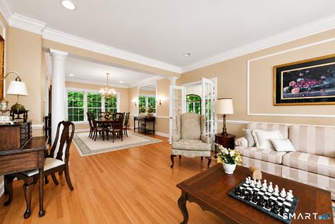 4 Whitewood Road Newtown CT 06470