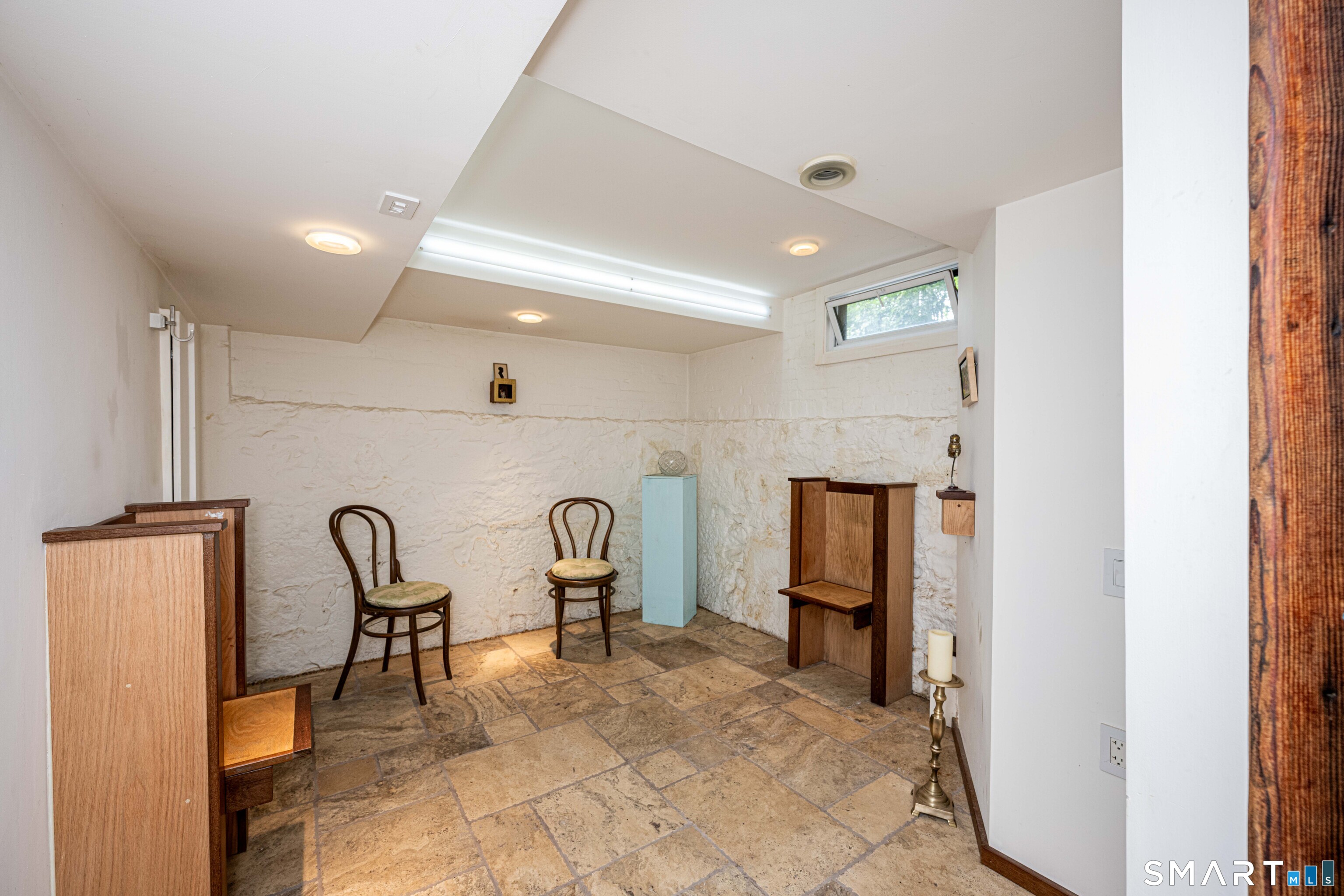 166 Lincoln Street New Britain CT 06052