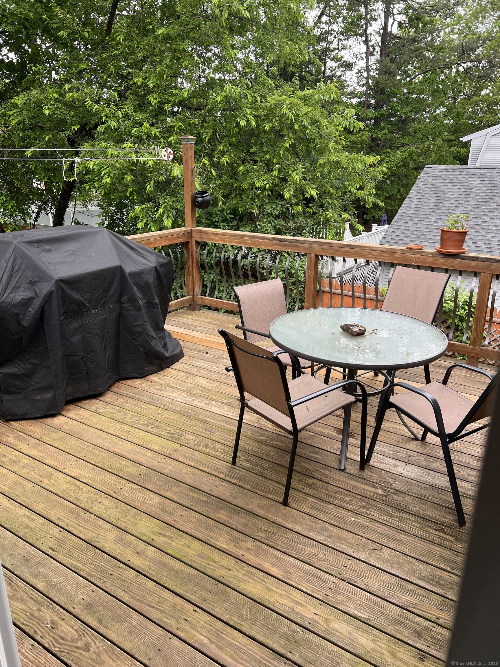 61 Litchfield Road Farmington CT 06085