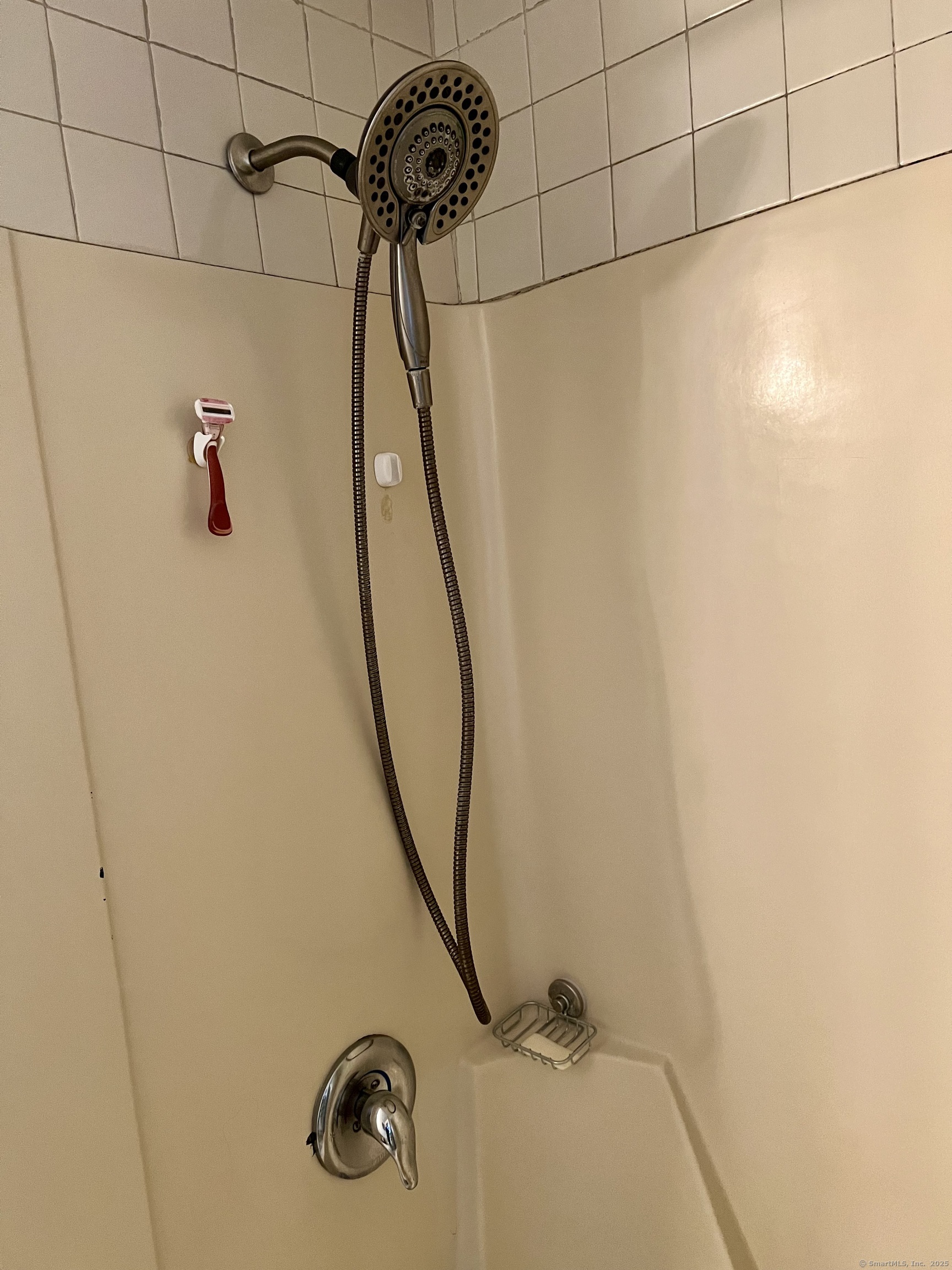 61 Litchfield Road Farmington CT 06085