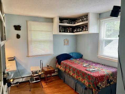 61 Litchfield Road Farmington CT 06085