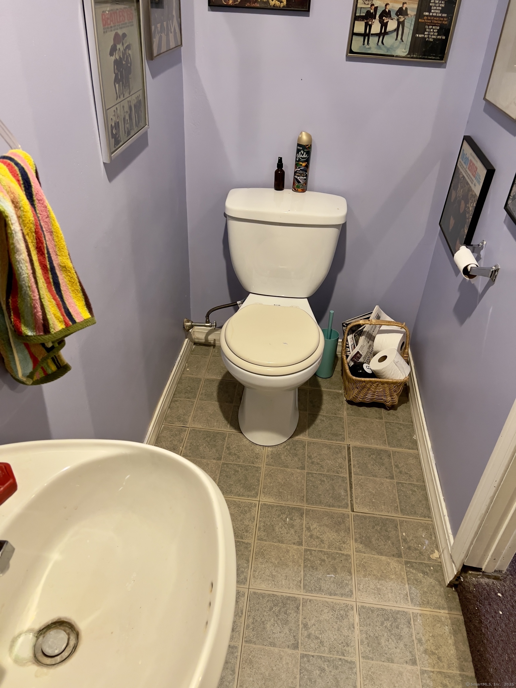 61 Litchfield Road Farmington CT 06085