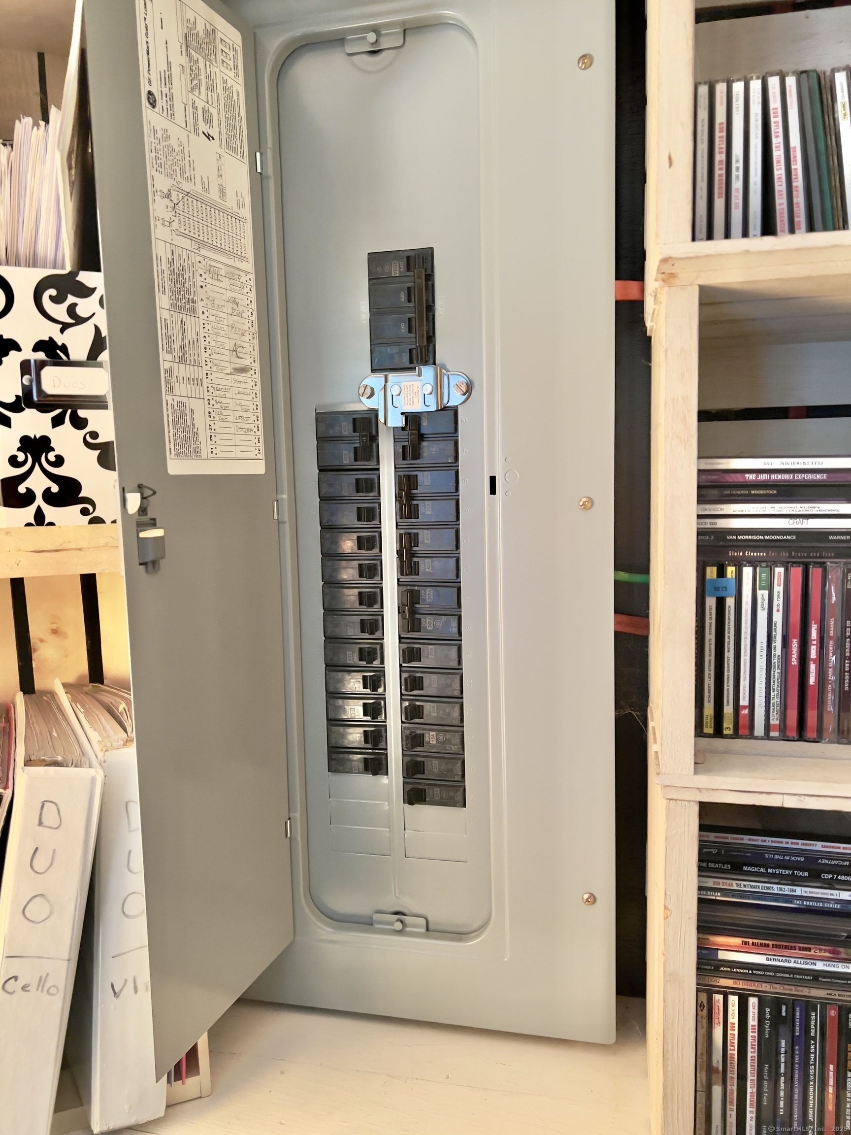 61 Litchfield Road Farmington CT 06085