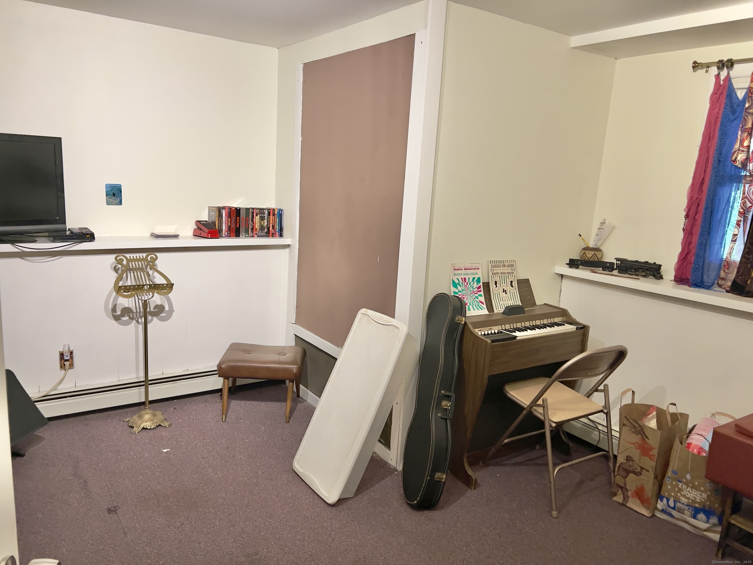 61 Litchfield Road Farmington CT 06085