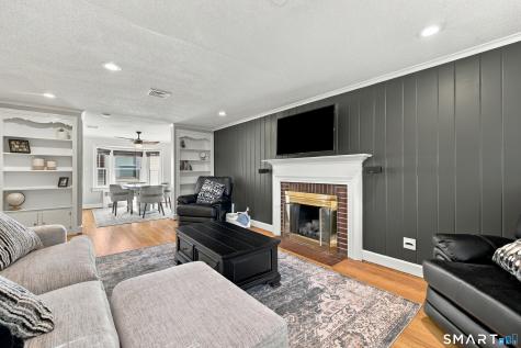 132 Cheney Lane Newington CT 06111