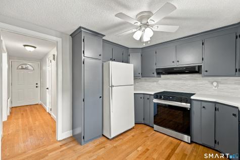 132 Cheney Lane Newington CT 06111