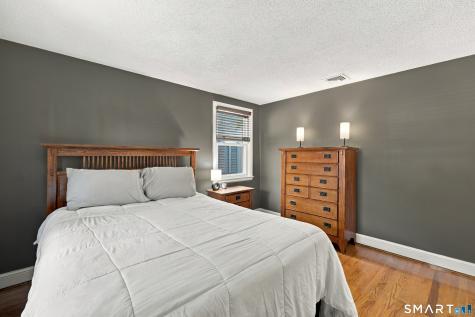 132 Cheney Lane Newington CT 06111
