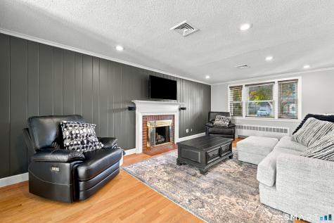 132 Cheney Lane Newington CT 06111