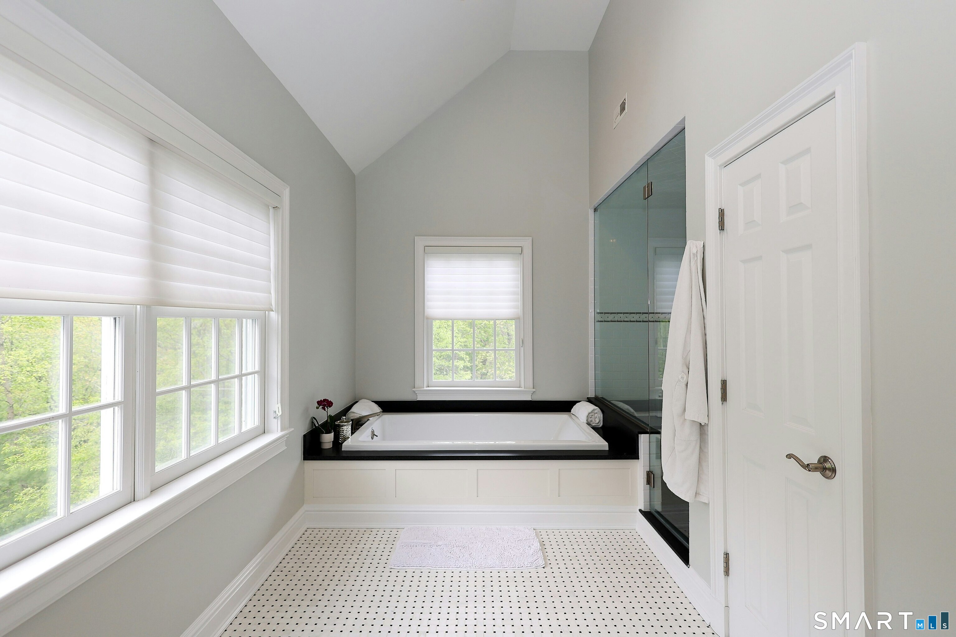 30 Whipstick Road Ridgefield CT 06877