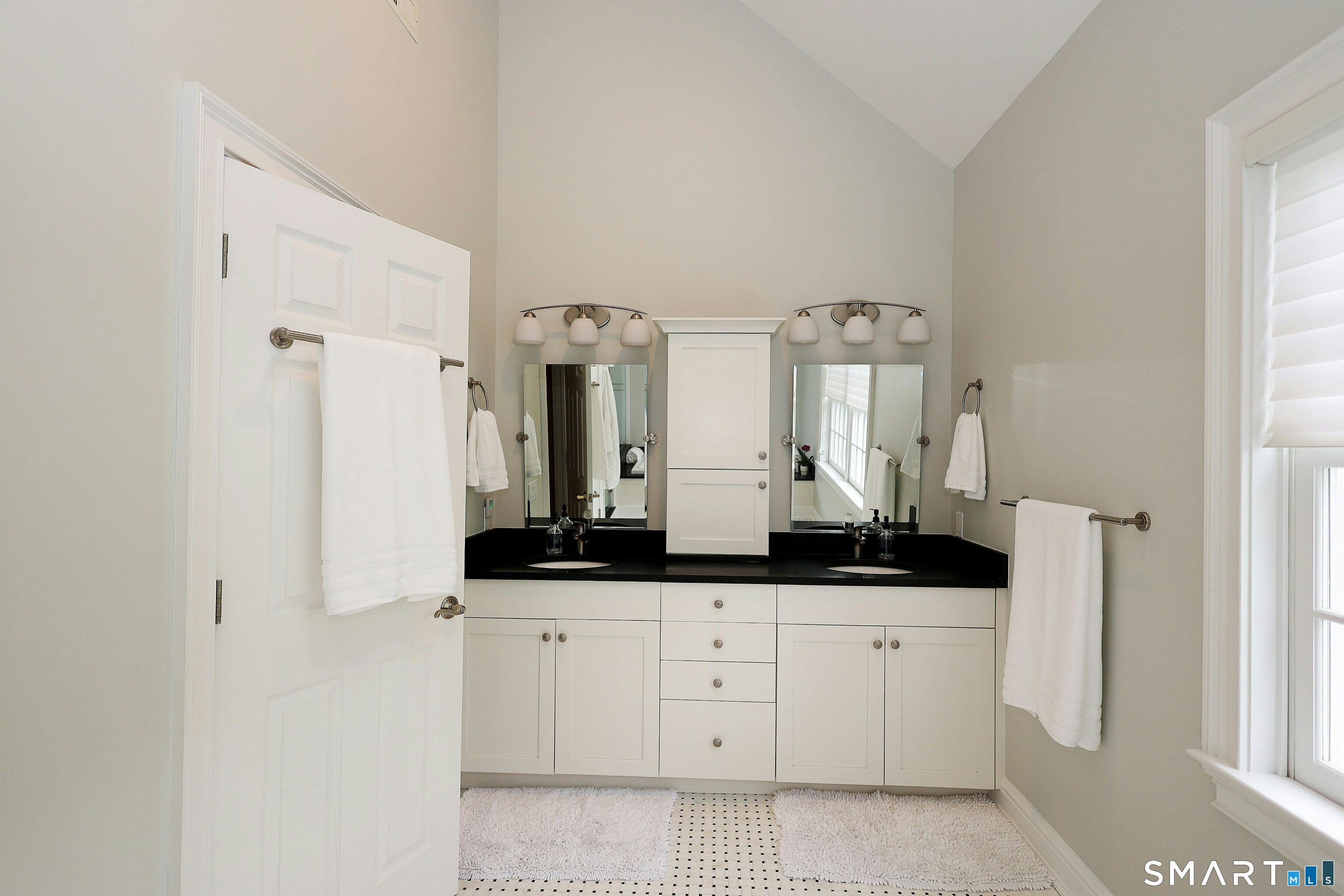 30 Whipstick Road Ridgefield CT 06877