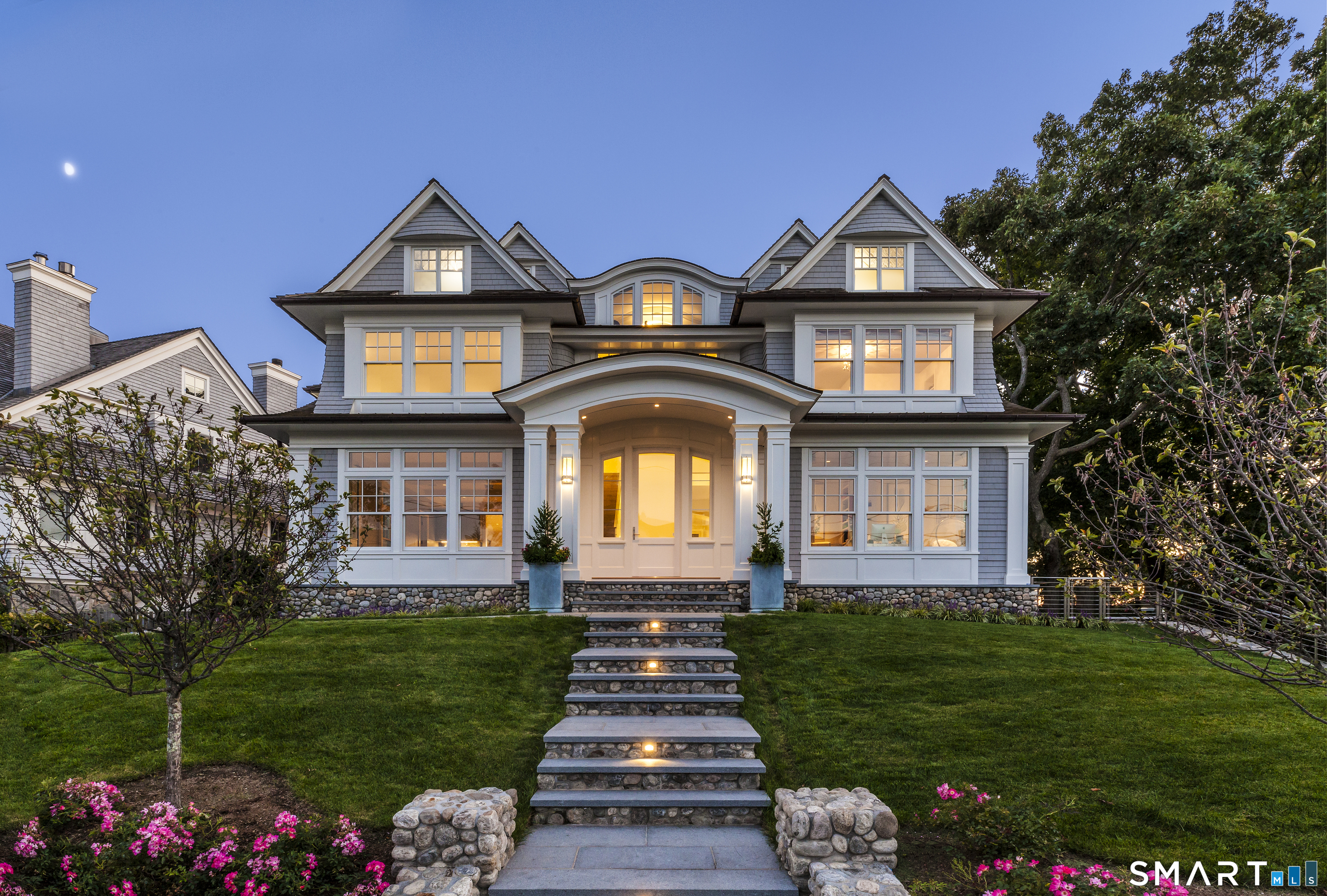 7 Rowayton Avenue Norwalk CT 06853