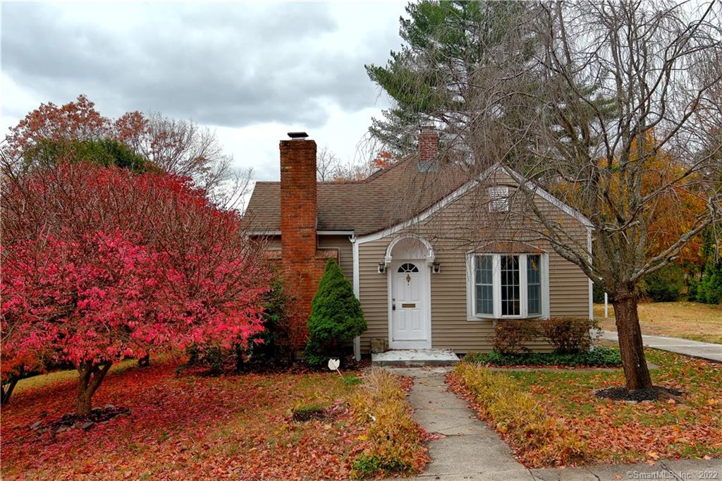 105 Walnut Street Seymour CT 06483