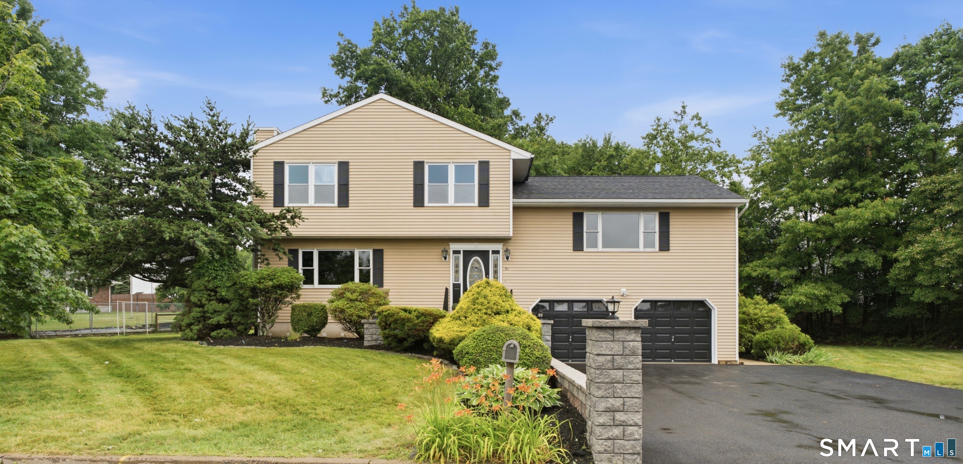 85 Geraldine Drive Naugatuck CT 06770