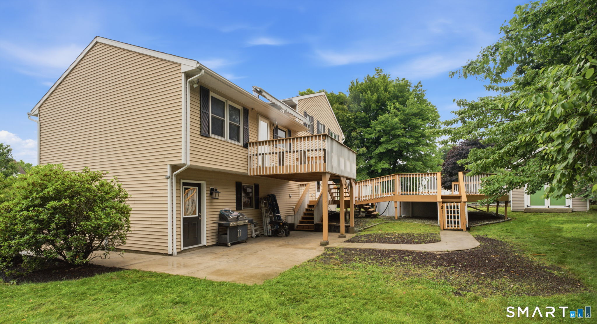 85 Geraldine Drive Naugatuck CT 06770
