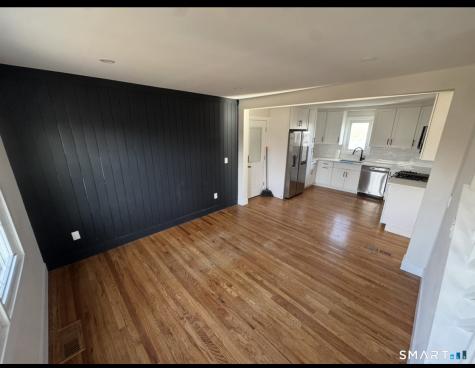 35 Knapps Highway Fairfield CT 06825