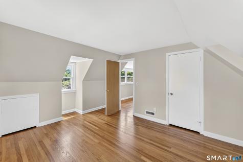 40 Cowan Avenue Stamford CT 06906