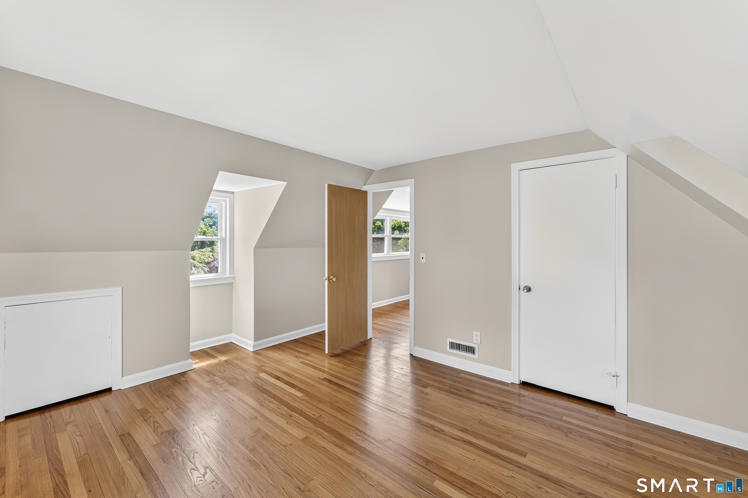 40 Cowan Avenue Stamford CT 06906