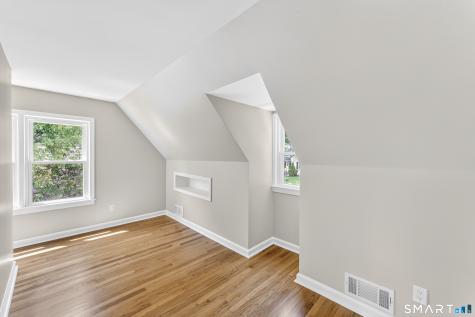 40 Cowan Avenue Stamford CT 06906