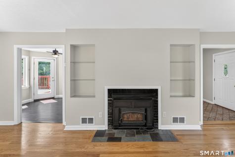 40 Cowan Avenue Stamford CT 06906
