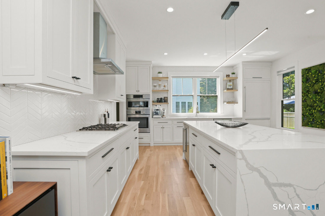 12 Argento Lane Norwalk CT 06851