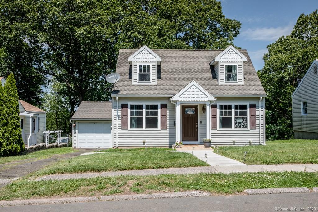 15 Strathmore Road West Haven CT 06516