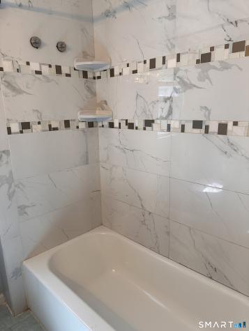 665 Bloomfield Avenue Windsor CT 06095