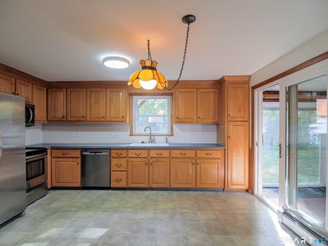 66 Fifth Street Bristol CT 06010