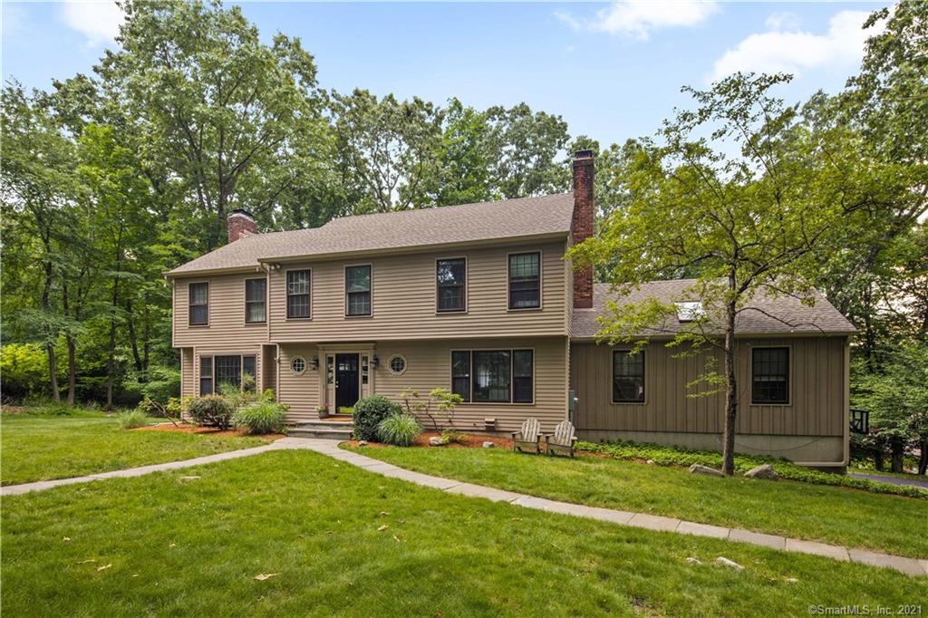 24 Silver Ridge Common Weston CT 06883