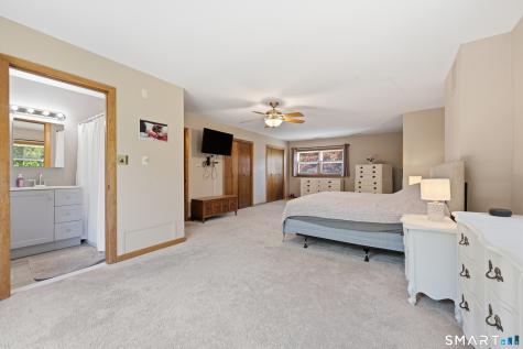 11 Birdseye Rd Extension Shelton CT 06484