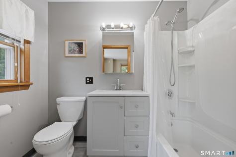 11 Birdseye Rd Extension Shelton CT 06484