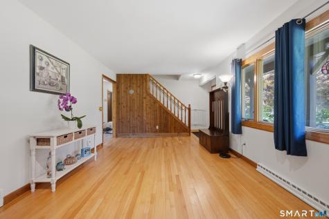 11 Birdseye Rd Extension Shelton CT 06484