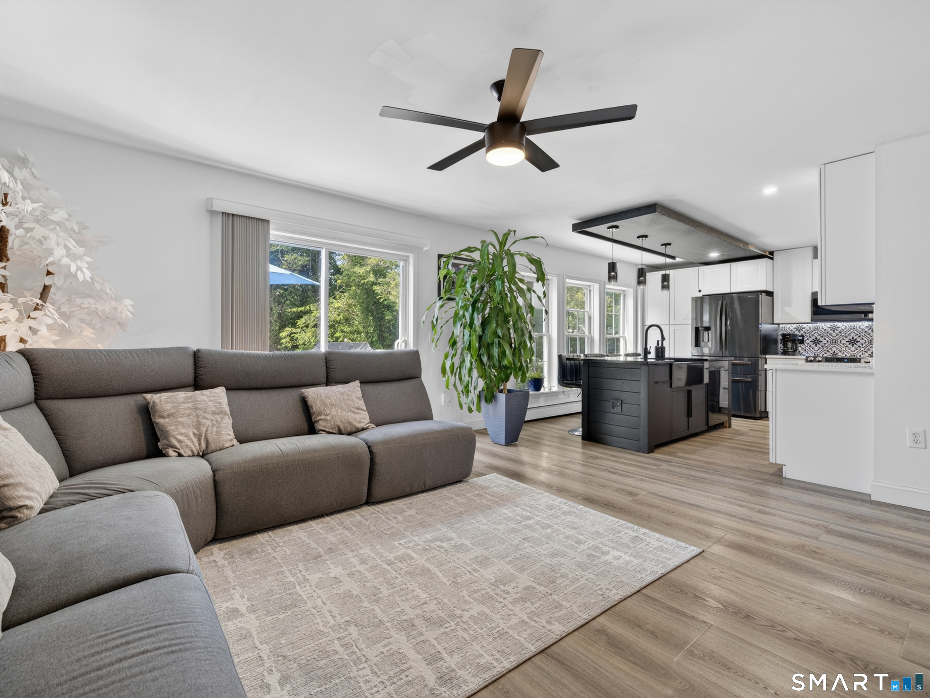 5 Grove Avenue Groton CT 06340