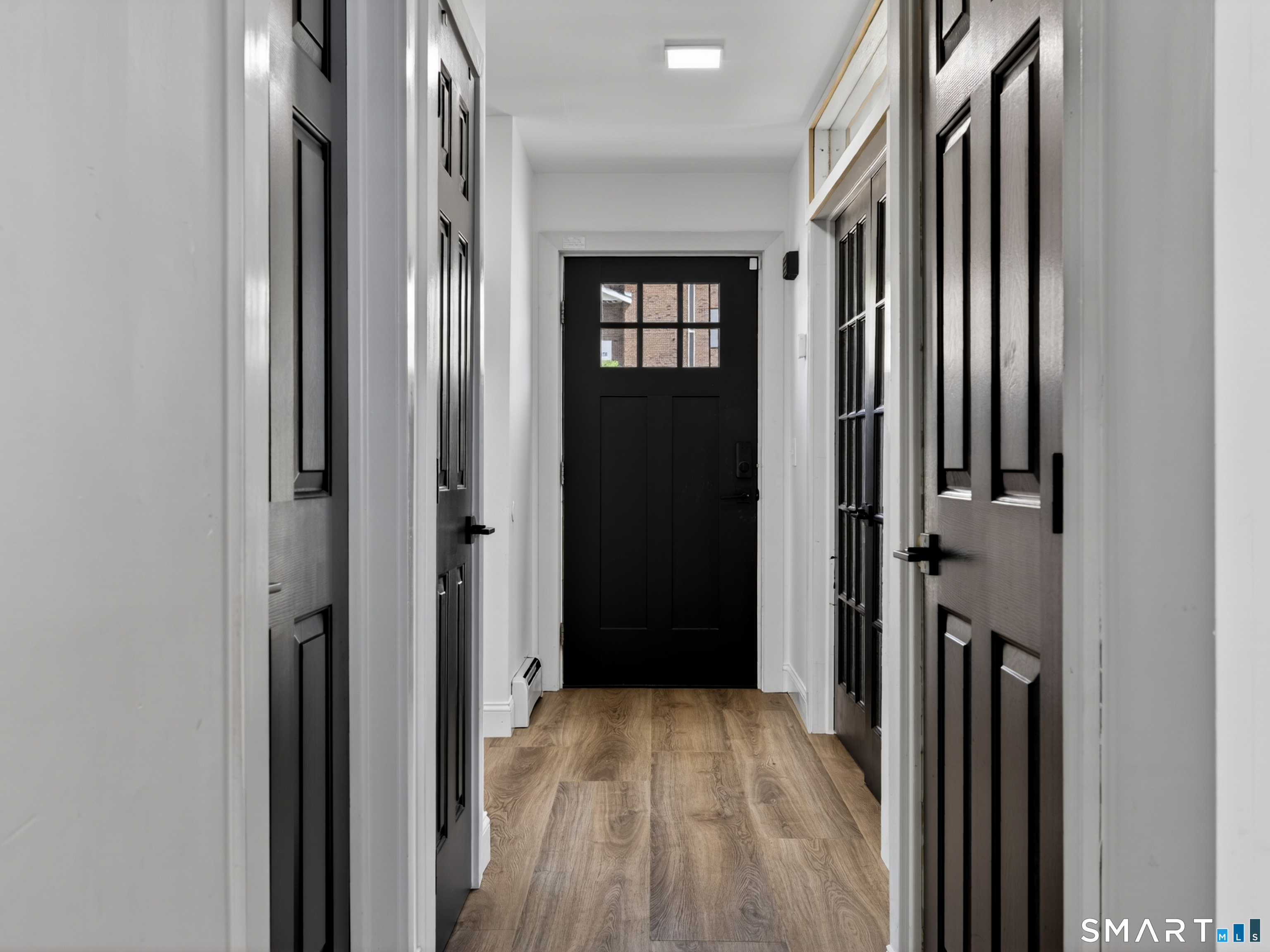 5 Grove Avenue Groton CT 06340