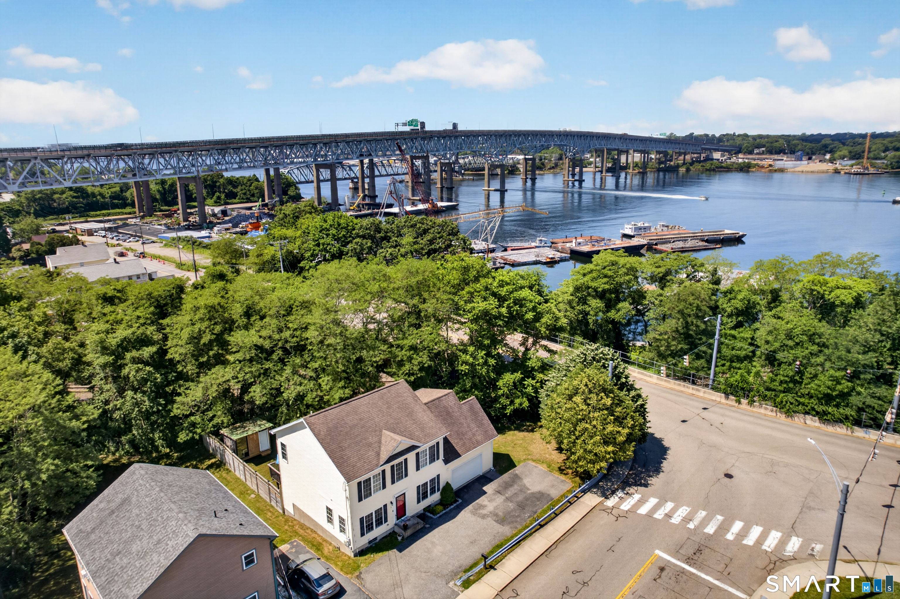 5 Grove Avenue Groton CT 06340