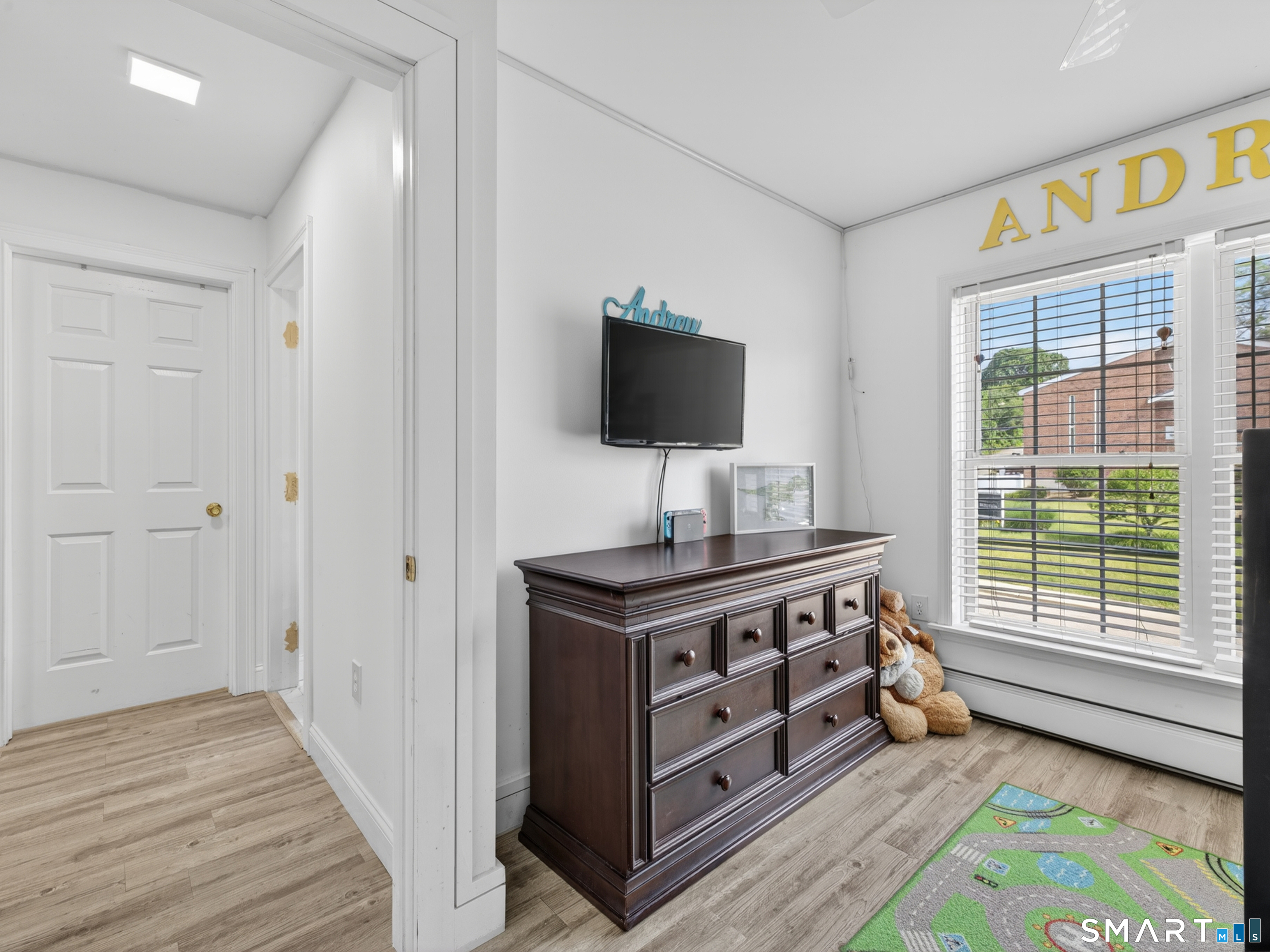 5 Grove Avenue Groton CT 06340